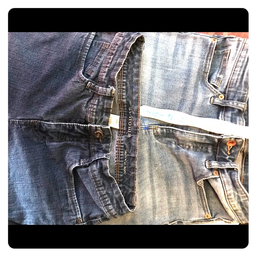 2 pair of jeans for the price of one! Size 4